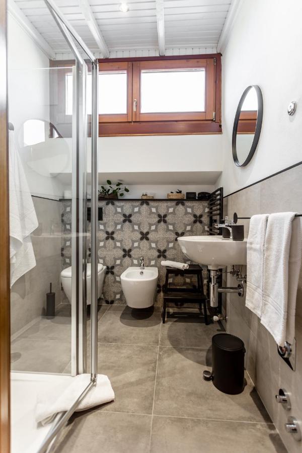 Ca' Marchesi Apartments Sernio Екстер'єр фото